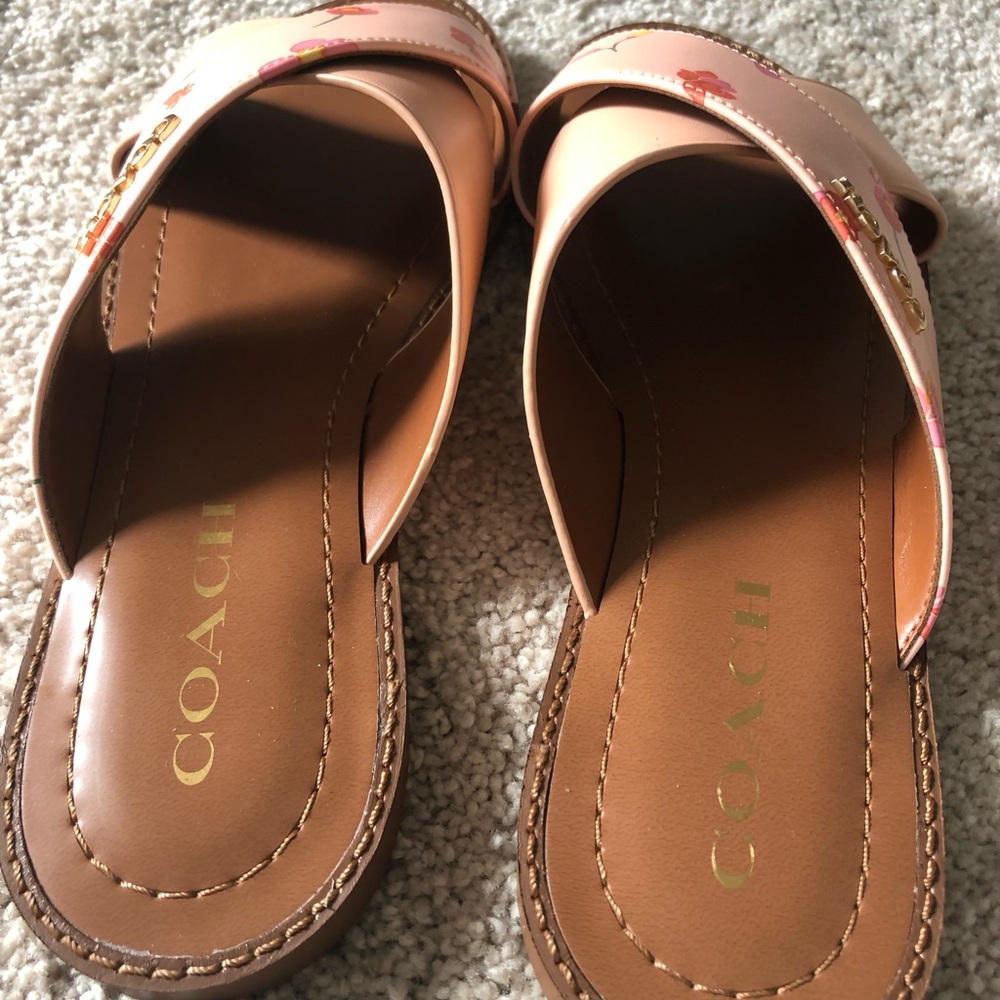 Coach sandals - Picture 3 of 4
